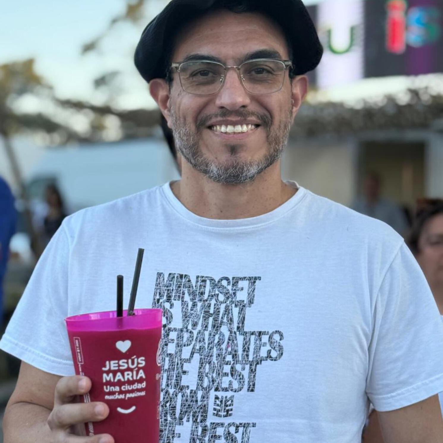 7353e4d1-fe98-454e-85b5-6e6e1f06faf8